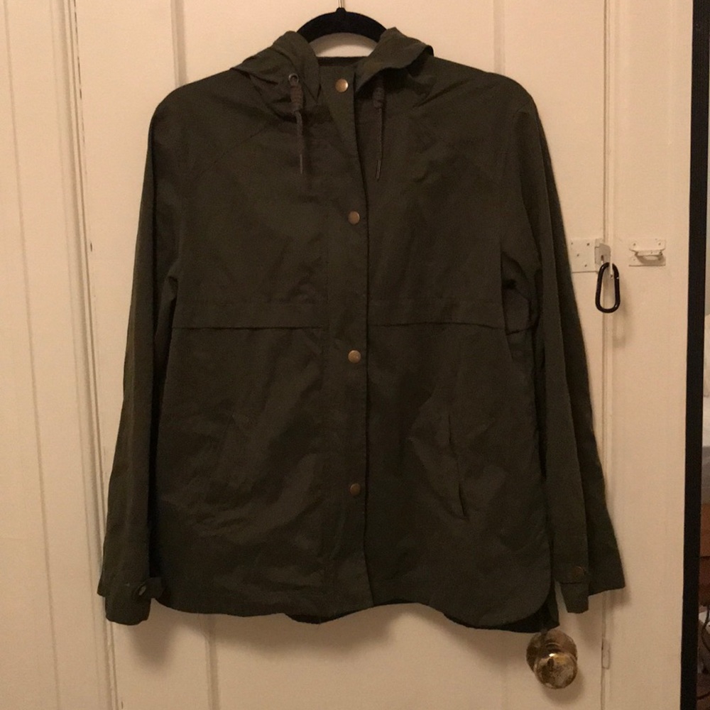 Light weight jacket